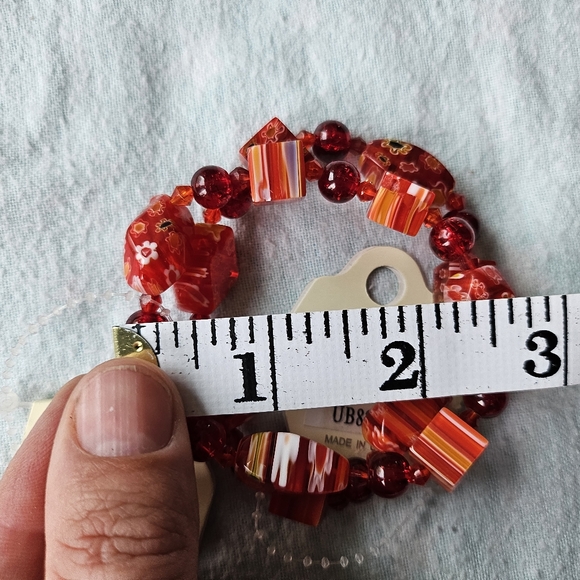 Vintage Shades of Red Beaded Stretch Bracelets, Lot Of Two, EsMar, NWT - Picture 11 of 11